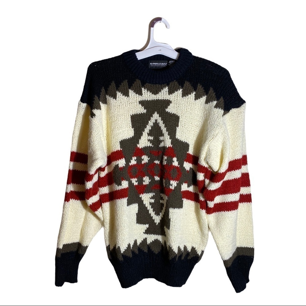 Vintage Expressions International Sweater‎